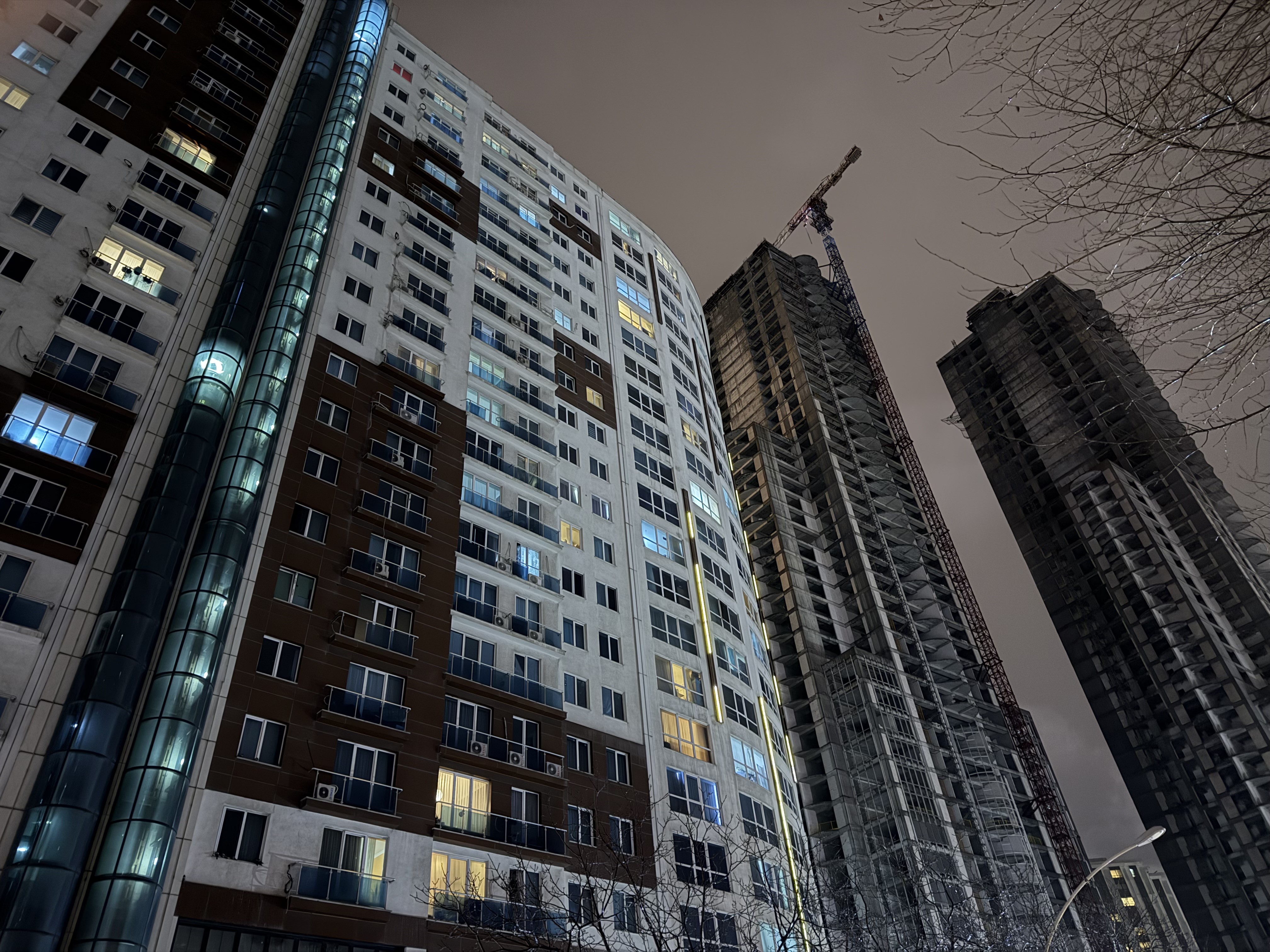 Esenyurt'ta 2 kişi silahla vurulmuş halde ölü bulundu. Çok sayıda suç kayıtları çıktı 